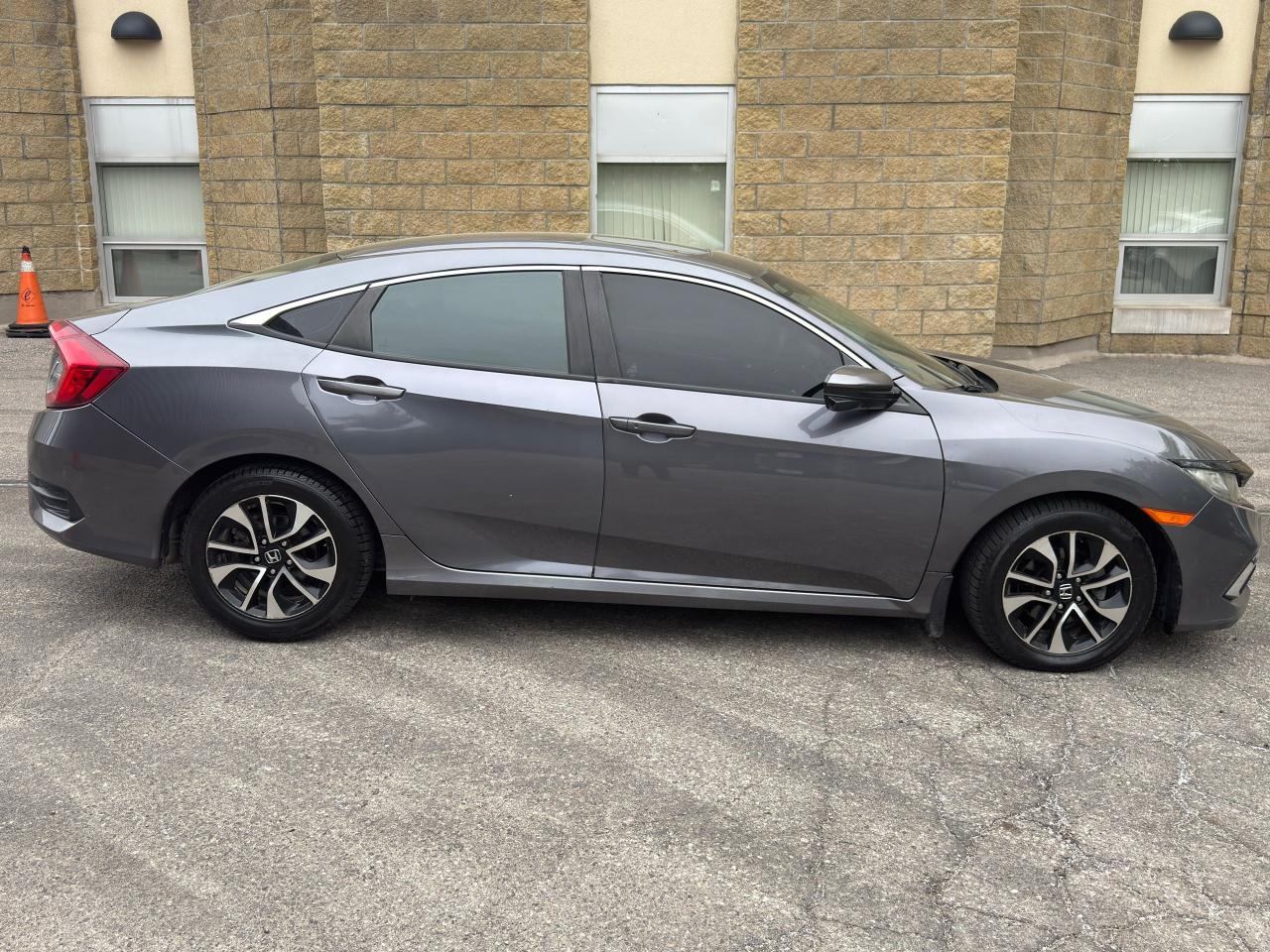 2019 Honda Civic EX - Photo #4