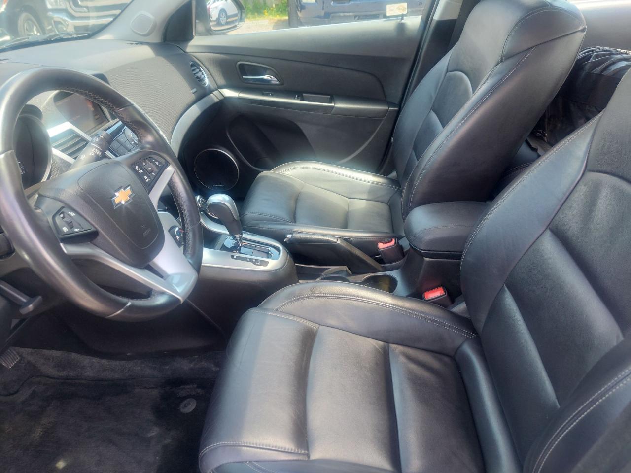 2015 Chevrolet Cruze 2LT - Photo #20