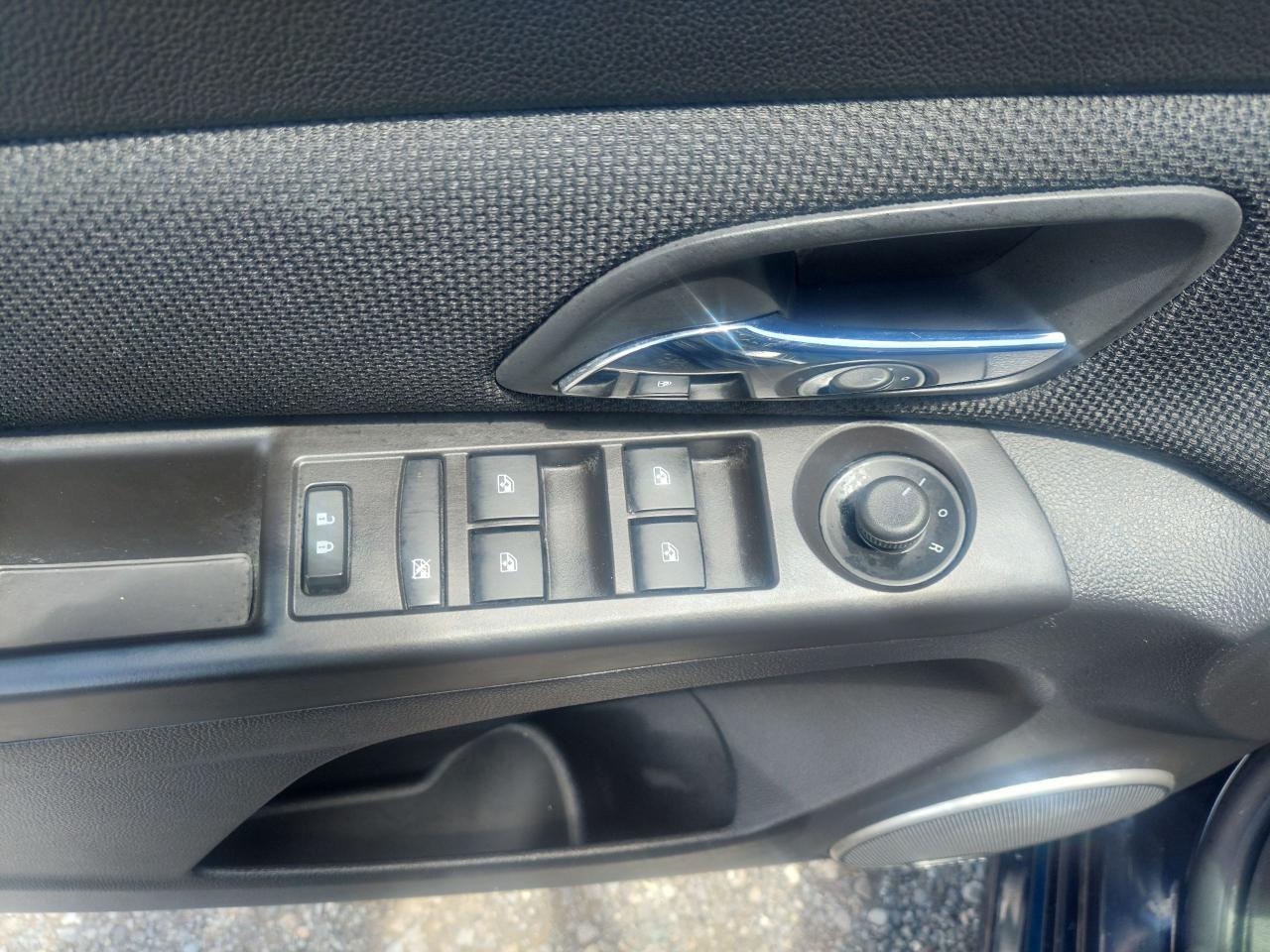 2015 Chevrolet Cruze 2LT - Photo #18