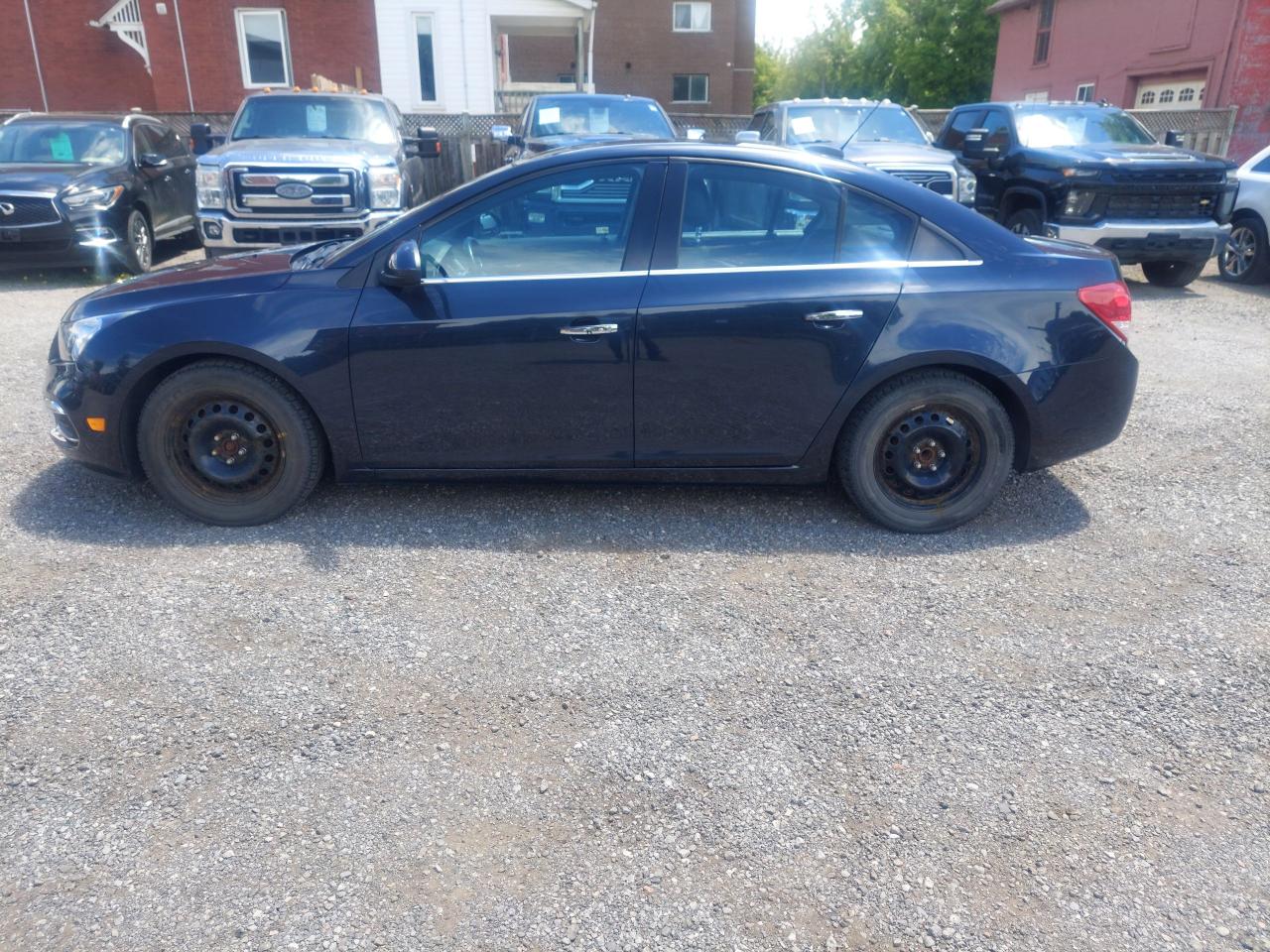 2015 Chevrolet Cruze 2LT - Photo #4