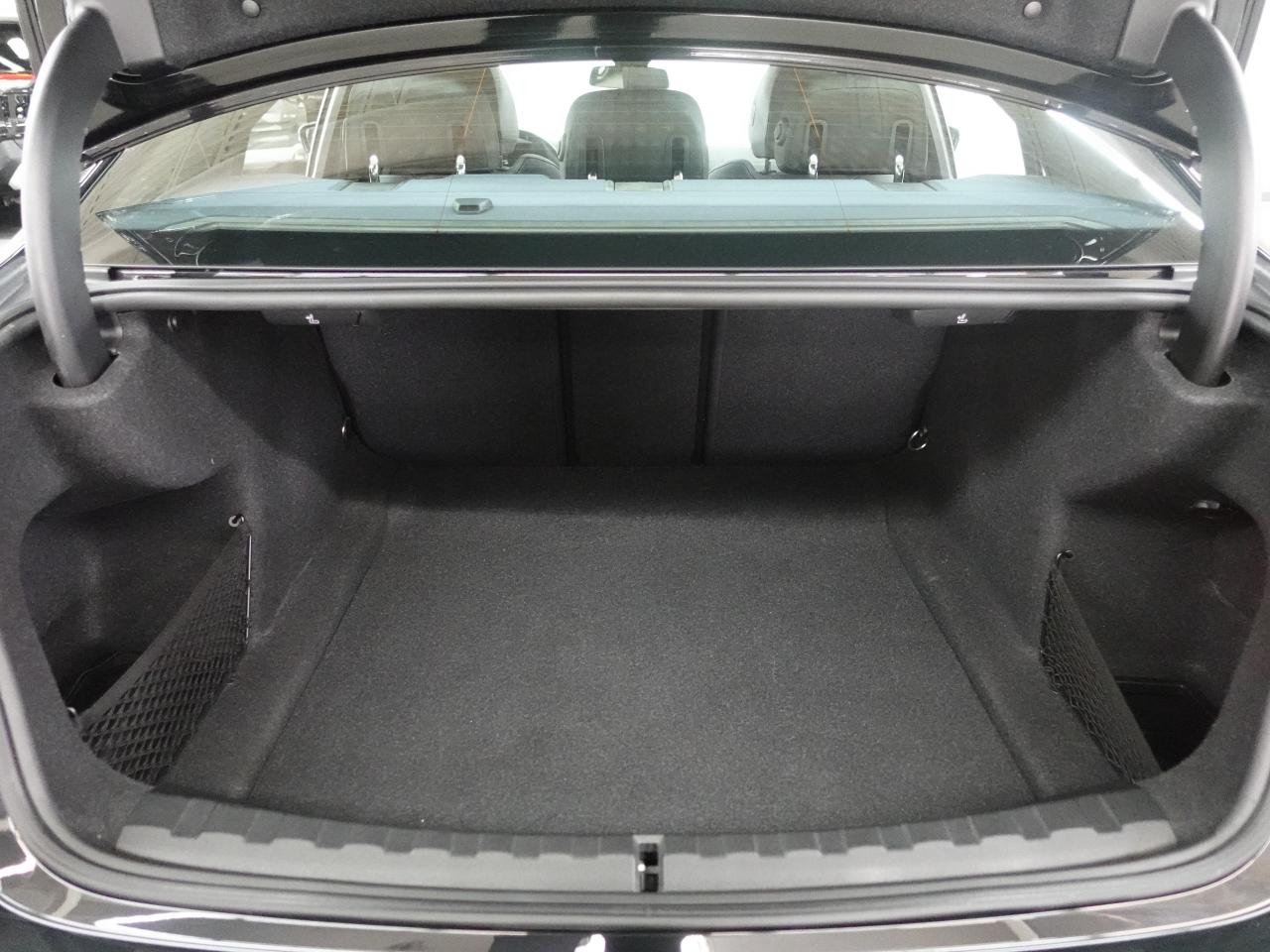 2020 BMW 3 Series 330i | xDrive | Nav | Leather | Sunroof | BSM