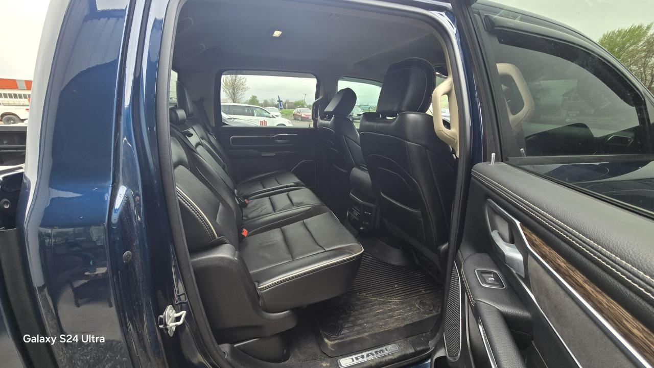2020 RAM 1500 Laramie - Photo #7