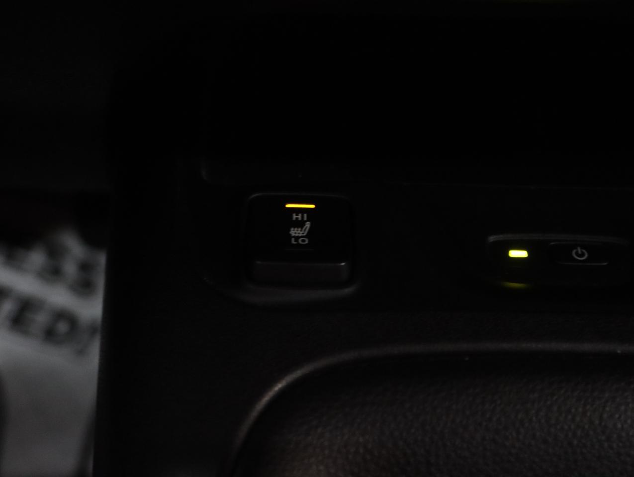 2021 Toyota Corolla LE UPGRADE | Sunroof | LaneDep | BSM | CarPlay