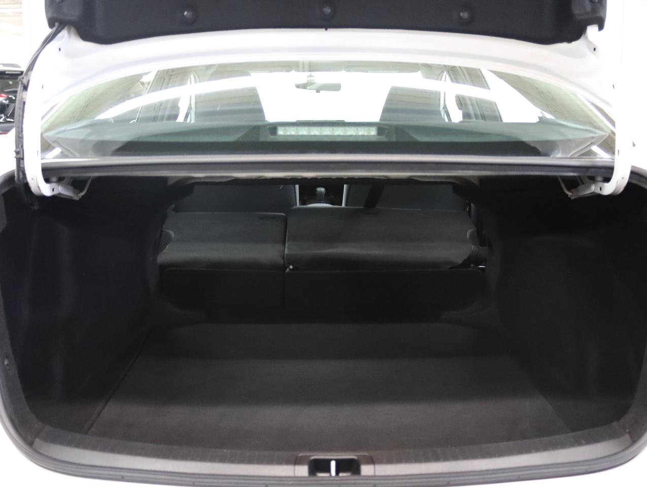 2021 Toyota Corolla LE UPGRADE | Sunroof | LaneDep | BSM | CarPlay