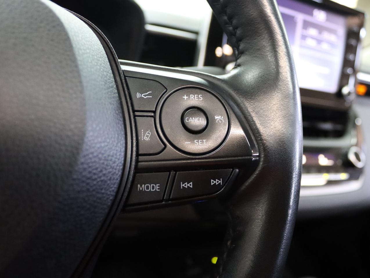 2021 Toyota Corolla LE UPGRADE | Sunroof | LaneDep | BSM | CarPlay