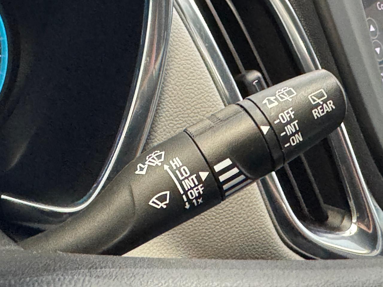 2022 Chevrolet Equinox LS+New Brakes+Camera+Collision Alert+CLEAN CARFAX - Photo #49