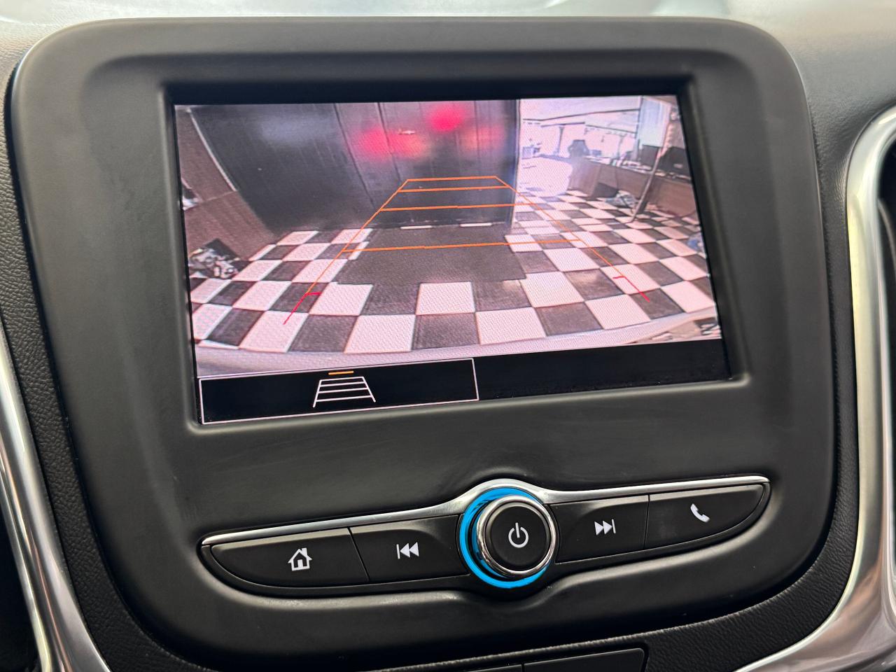 2022 Chevrolet Equinox LS+New Brakes+Camera+Collision Alert+CLEAN CARFAX - Photo #17