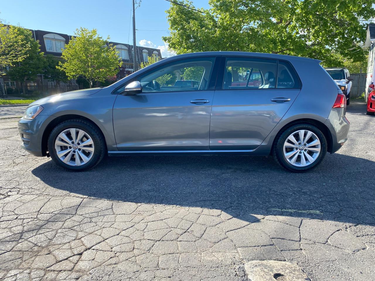2015 Volkswagen Golf Comes Certified/Automatic/Leather/Roof - Photo #2