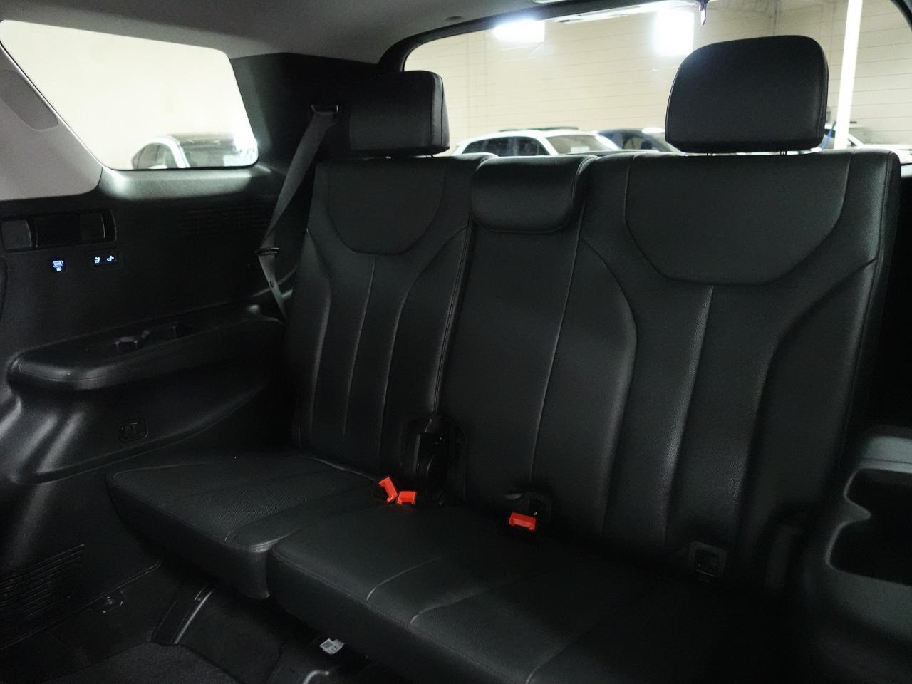 2022 Hyundai PALISADE LUXURY | AWD | Nav | Leather | Sunroof | CarPlay
