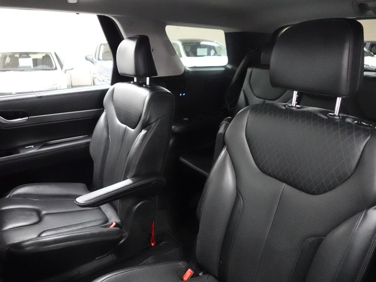 2022 Hyundai PALISADE LUXURY | AWD | Nav | Leather | Sunroof | CarPlay