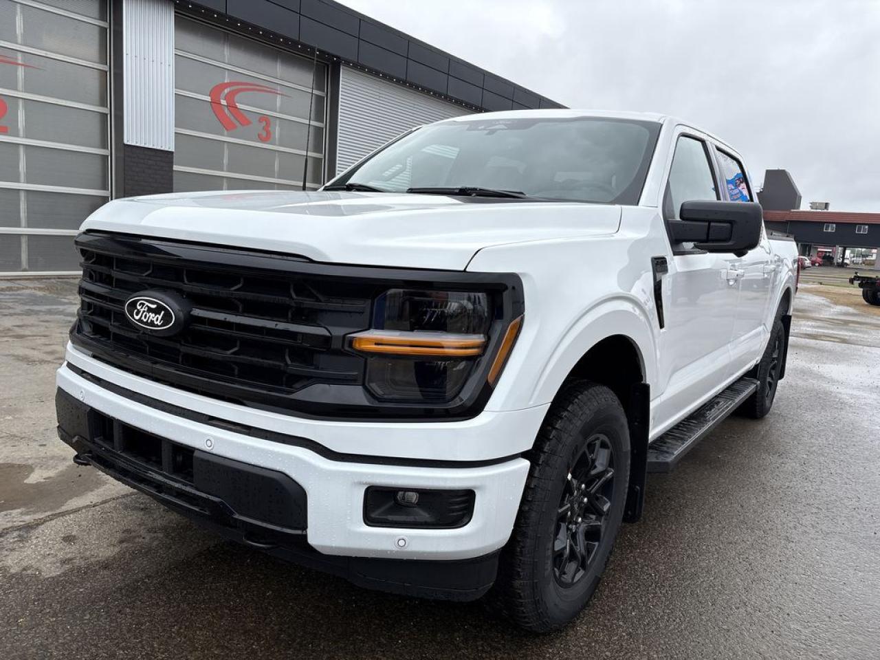 2025 Ford F-150 XLT 5.5' Box 302A Photo1