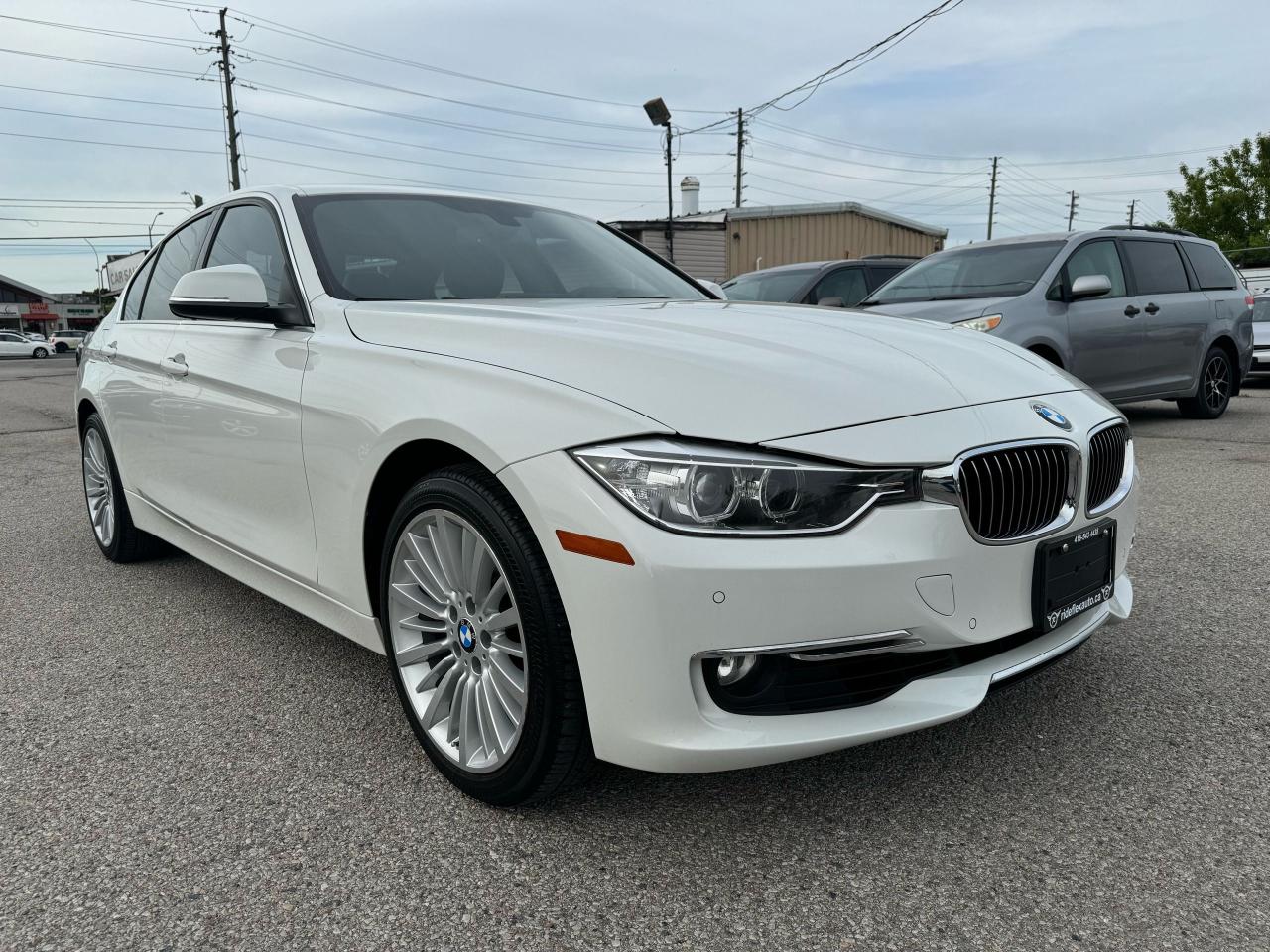 2015 BMW 3 Series 328i xDrive Photo2