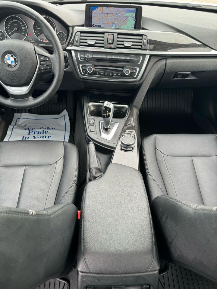 2015 BMW 3 Series 328i xDrive - Photo #18
