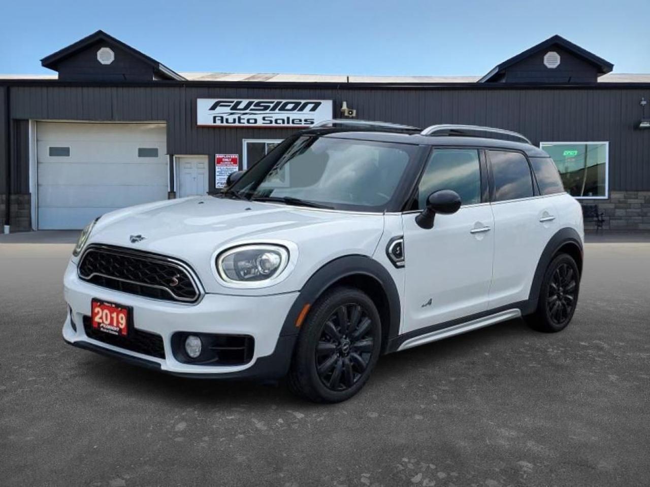 Used 2019 MINI Cooper Countryman Cooper S-AWD-NAVIGATION-SUNROOF-LEATHER-REAR CAMER for sale in Tilbury, ON