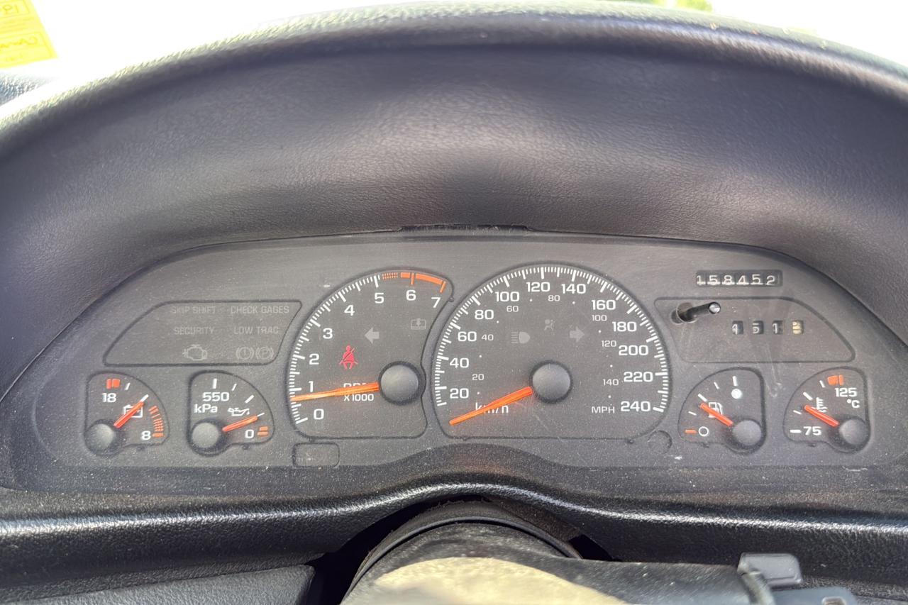 1995 Chevrolet Camaro Z28 - Photo #16