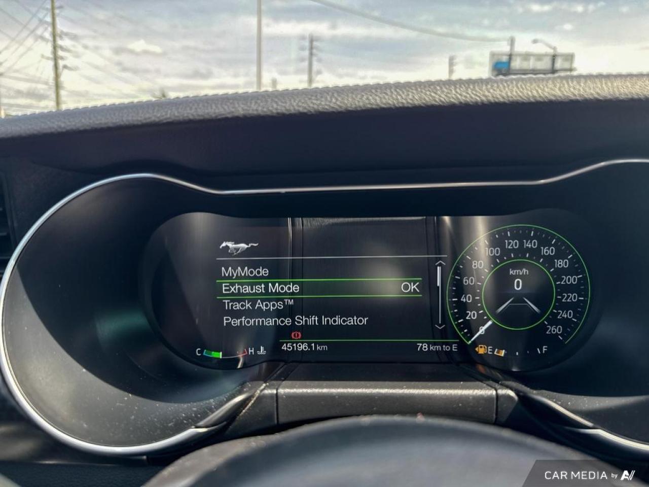 2019 Ford Mustang GT PREMIUM FASTBACK / NO ACCIDENTS / LEATHER / NAV - Photo #21