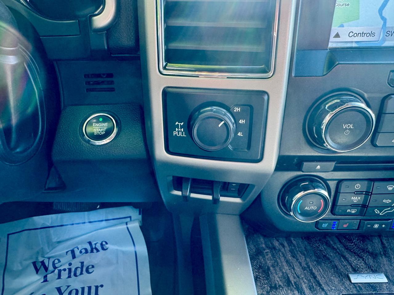 2018 Ford F-250 LARIAT CREW CAB - Photo #21