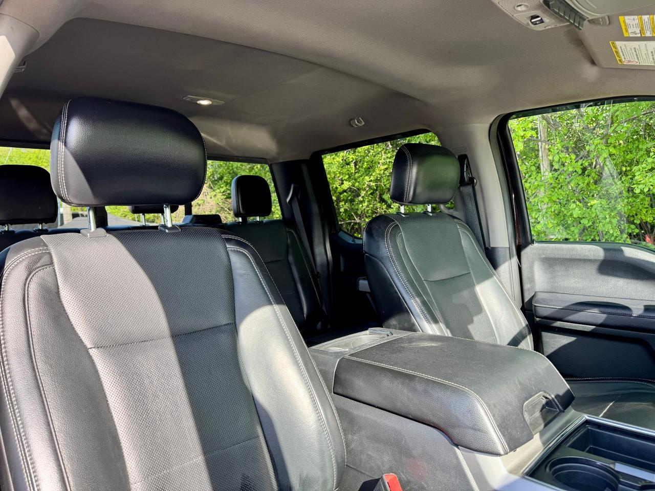 2018 Ford F-250 LARIAT CREW CAB - Photo #12