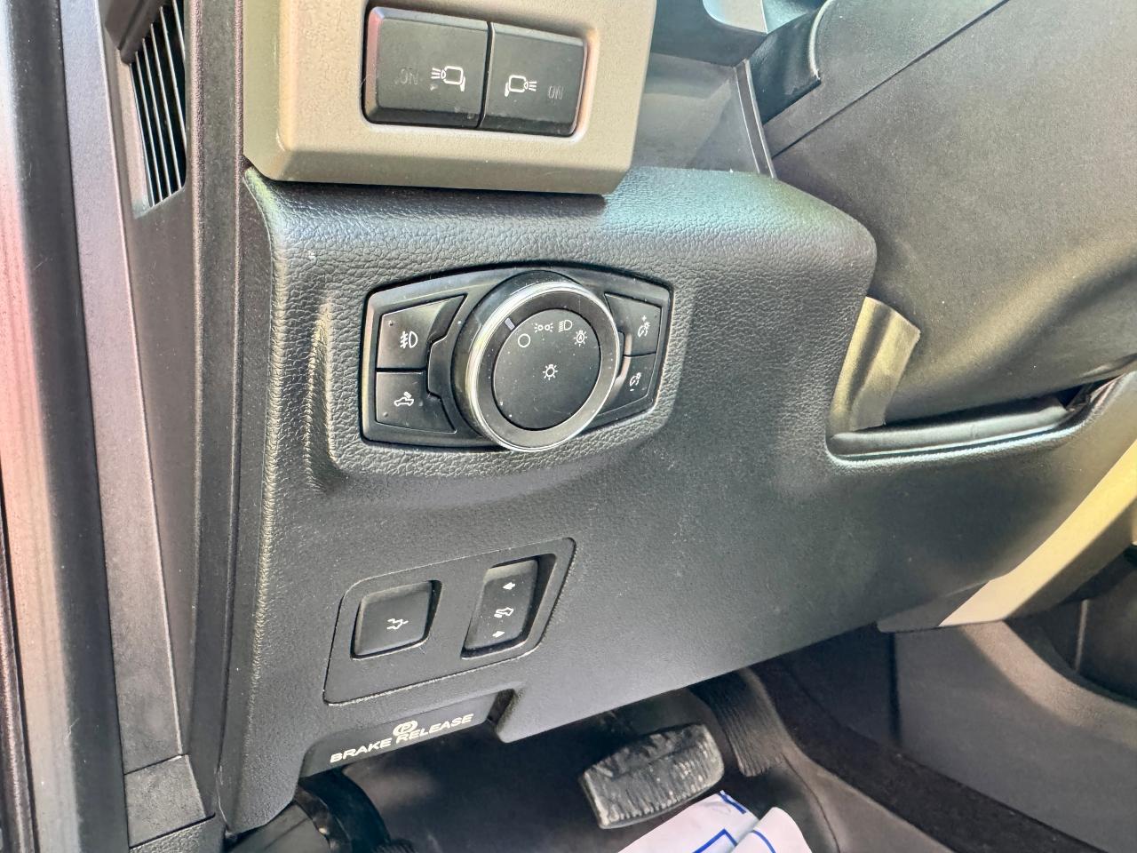 2018 Ford F-250 LARIAT CREW CAB - Photo #13