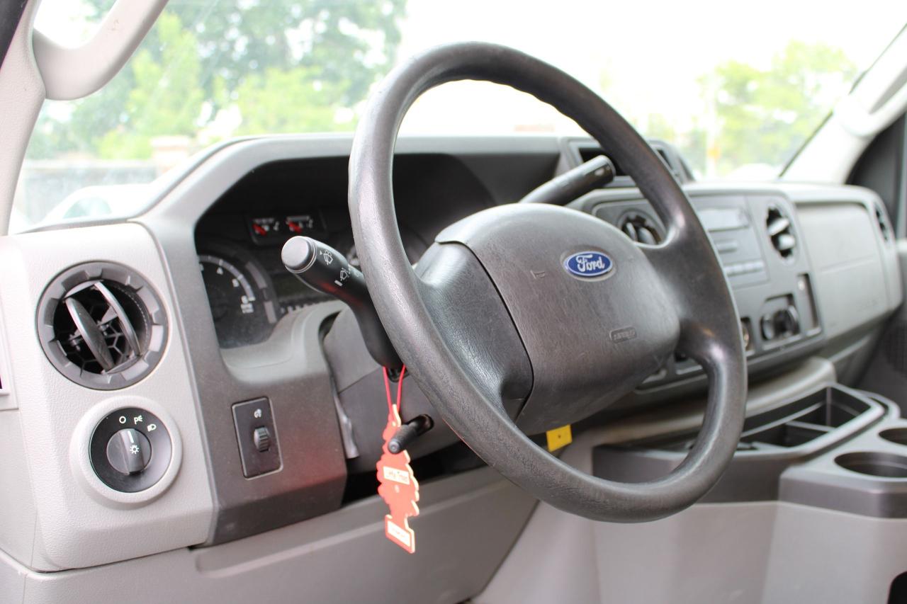 2019 Ford E-Series Cutaway  - Photo #6