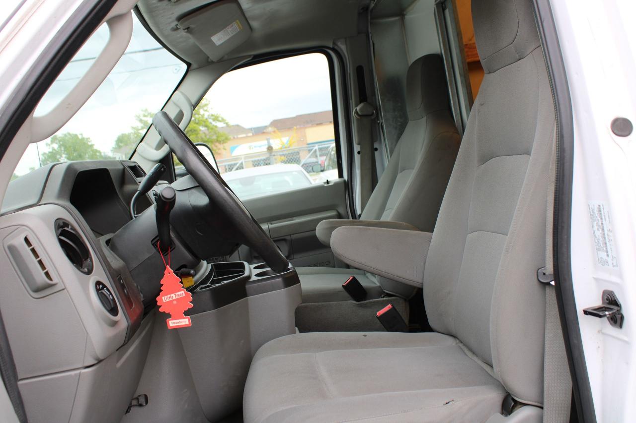 2019 Ford E-Series Cutaway  - Photo #10