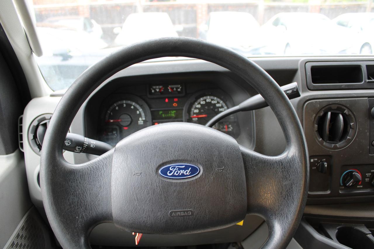 2019 Ford E-Series Cutaway  - Photo #12