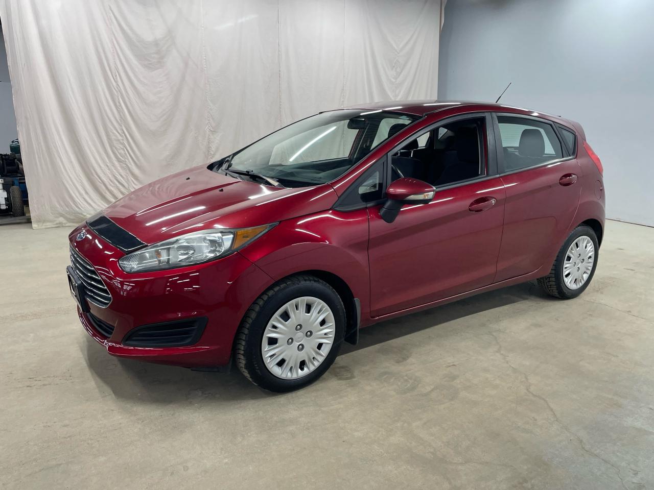 2014 Ford Fiesta SE Photo24