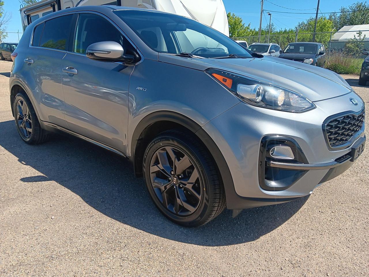2021 Kia Sportage LX AWD Blindspot Detection, Htd Seats, BU Cam - Photo #3