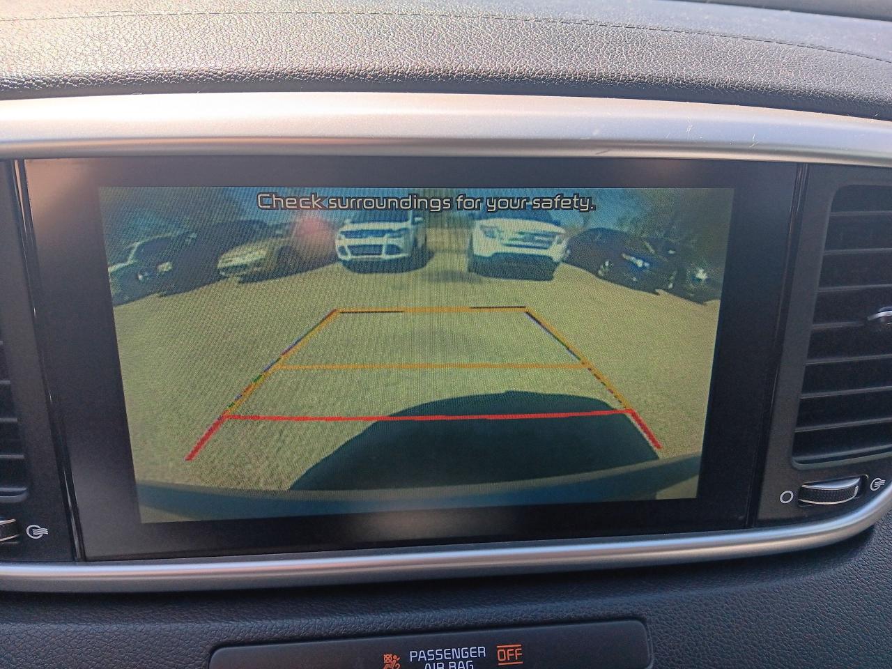 2021 Kia Sportage LX AWD Blindspot Detection, Htd Seats, BU Cam - Photo #18