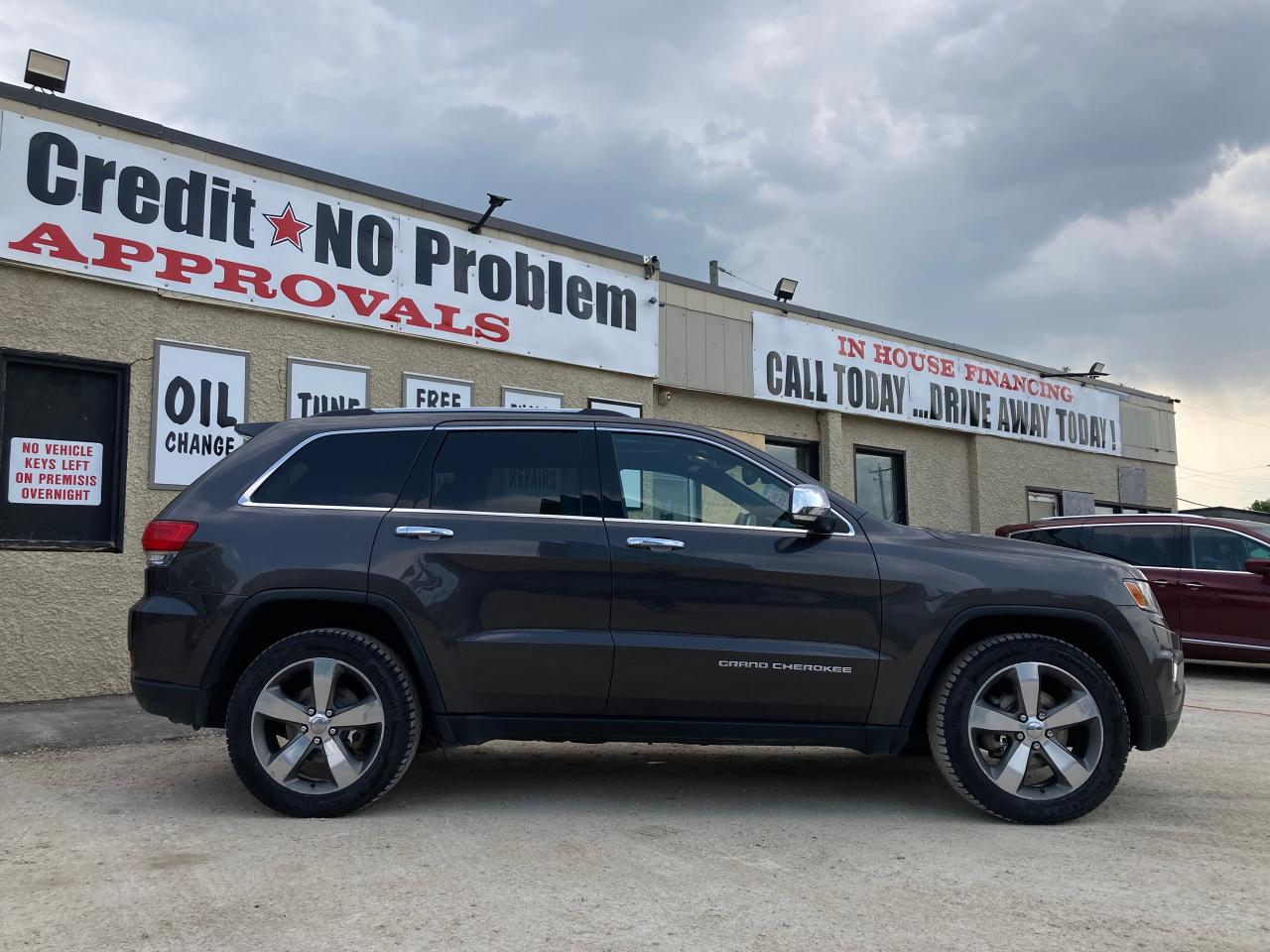 2015 Jeep Grand Cherokee 4WD 4Dr Limited - Photo #2