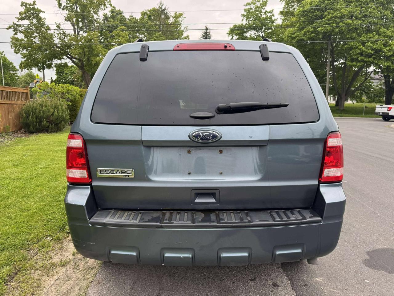 2011 Ford Escape XLT - Photo #6