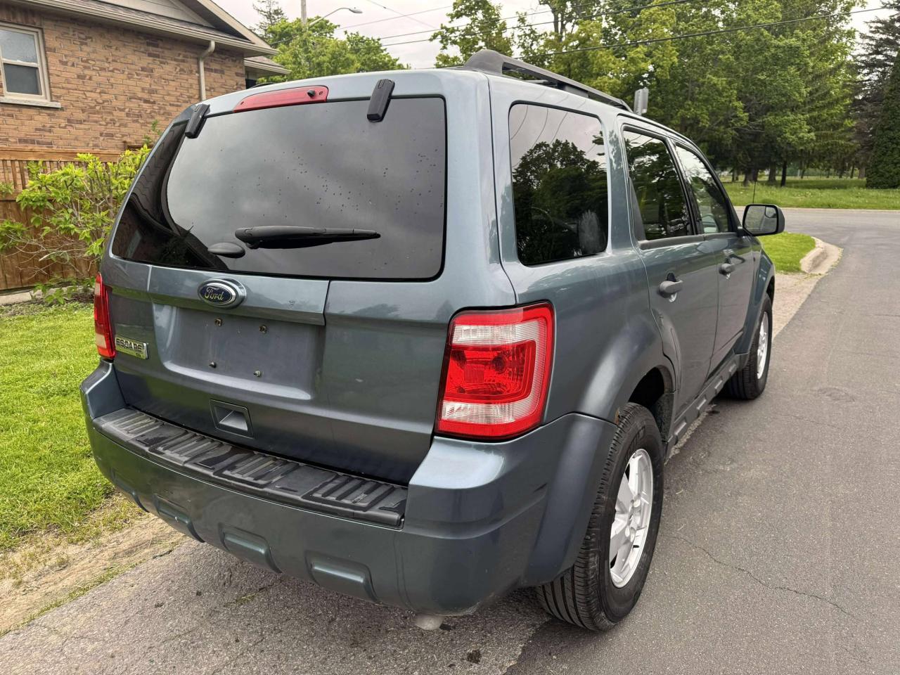 2011 Ford Escape XLT - Photo #7