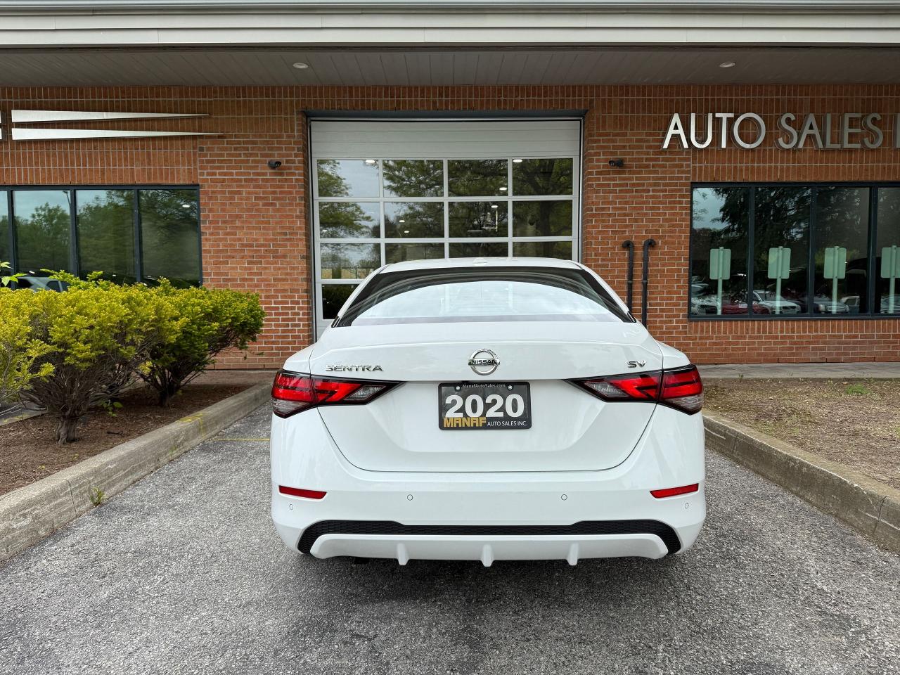 2020 Nissan Sentra SV - Photo #5