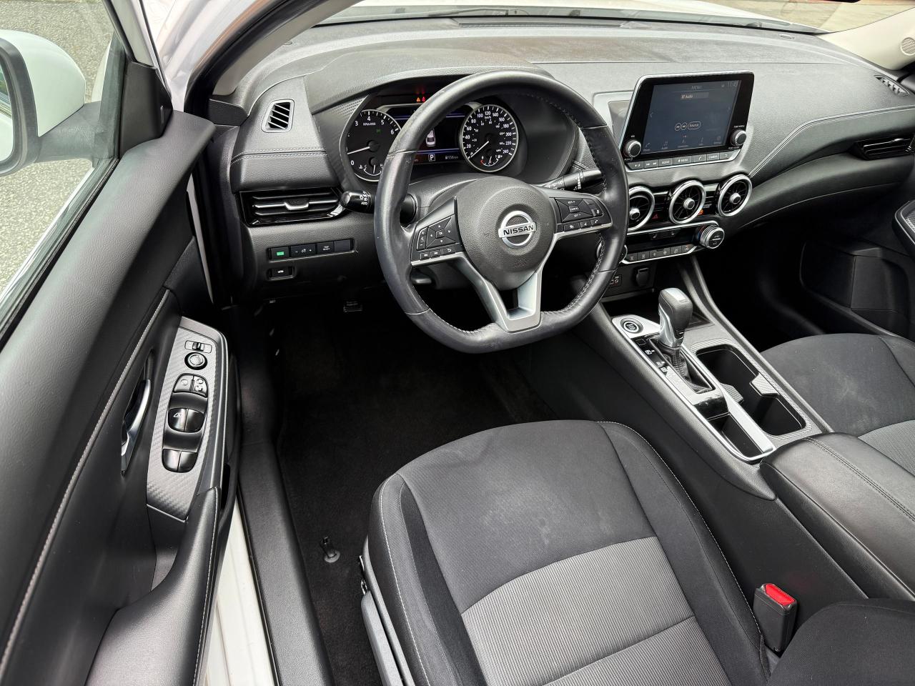 2020 Nissan Sentra SV - Photo #7