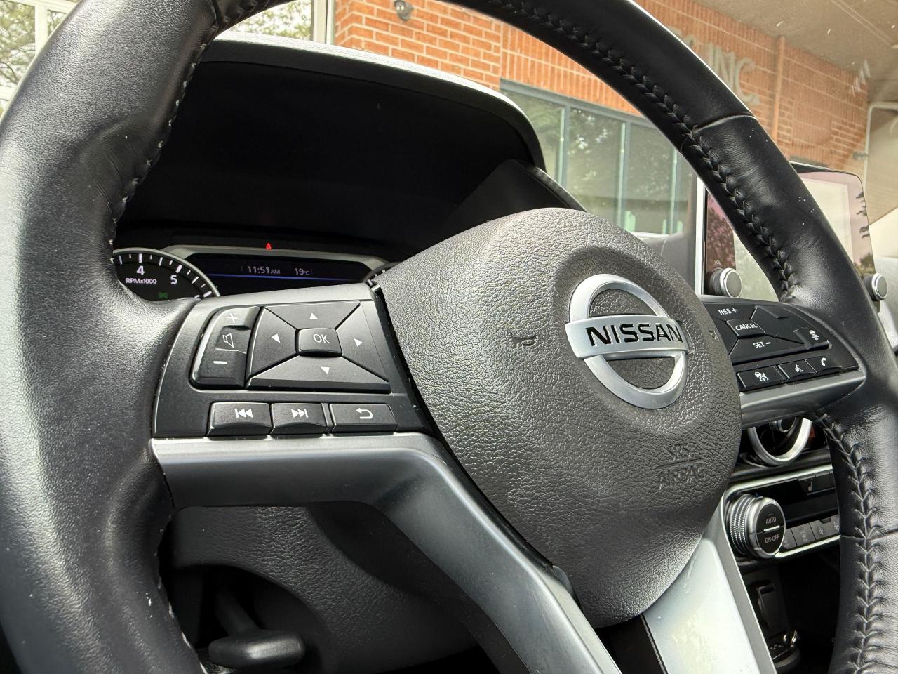 2020 Nissan Sentra SV - Photo #14