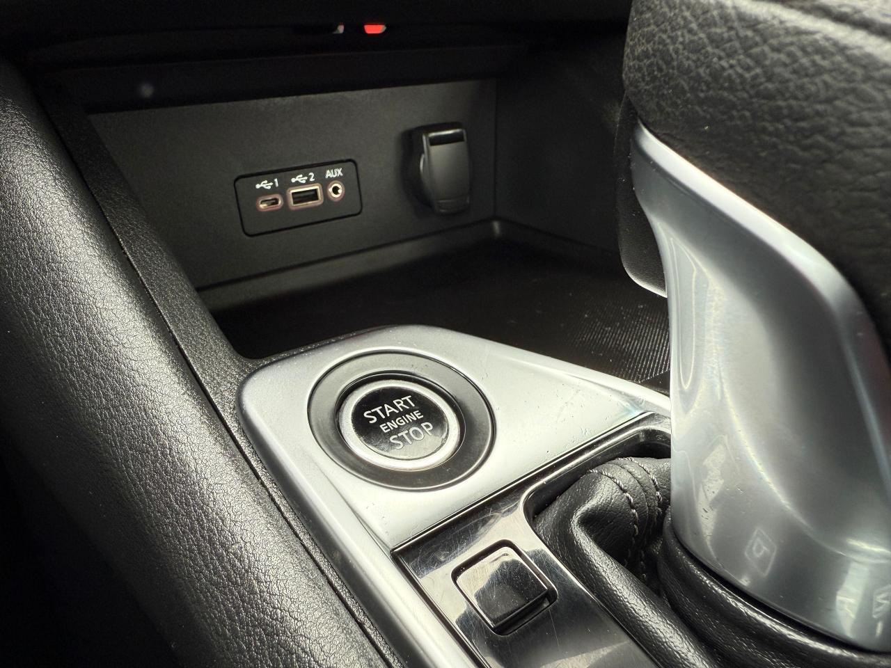 2020 Nissan Sentra SV - Photo #16