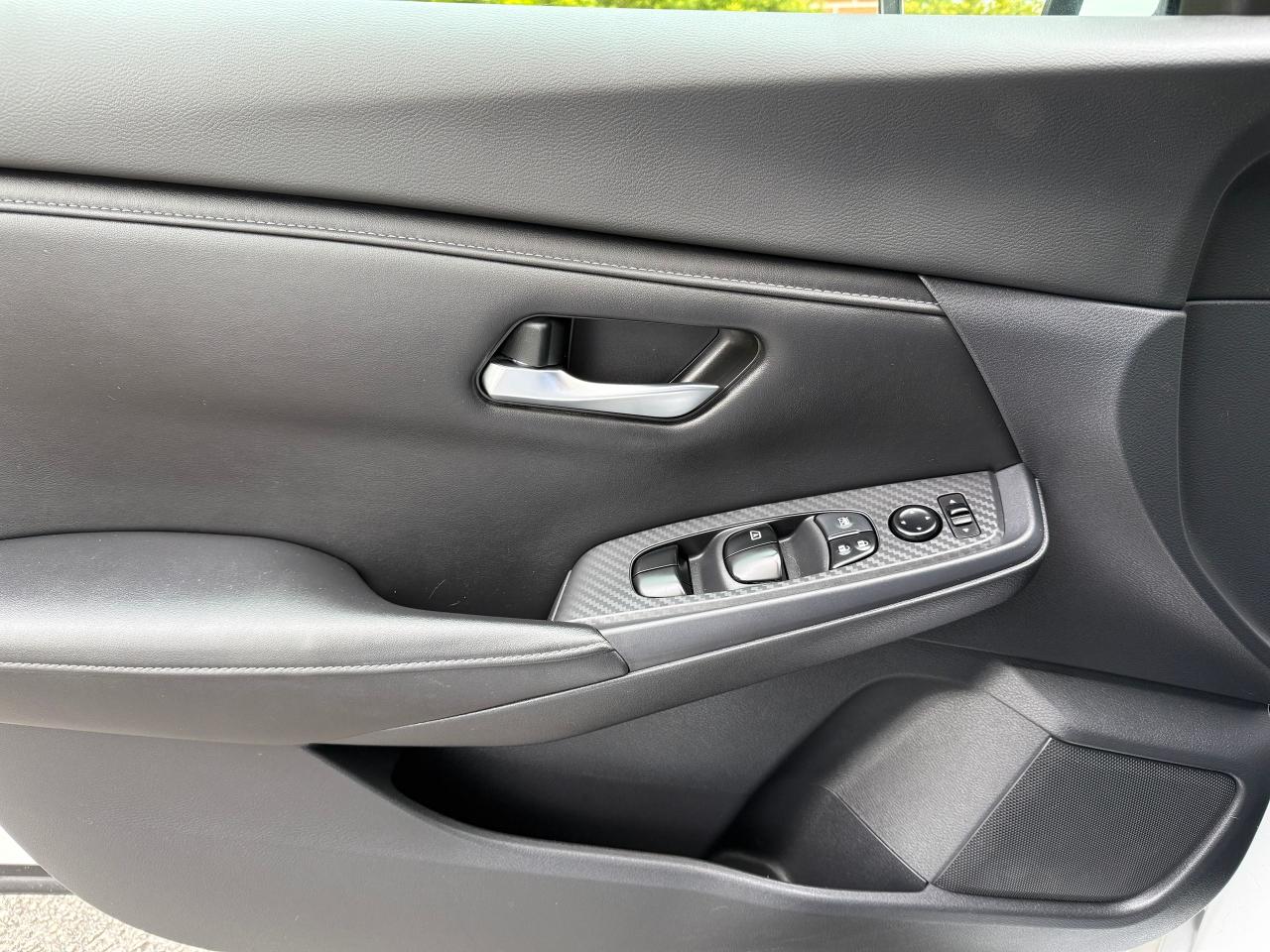 2020 Nissan Sentra SV - Photo #17