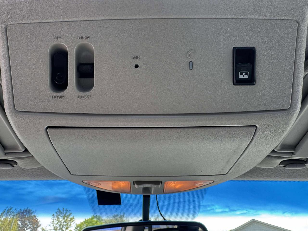 2012 Nissan Titan S - Photo #25