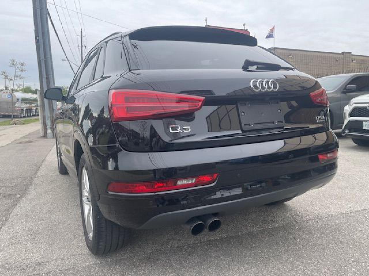 2018 Audi Q3 PREMIUM / NAVIGATION / SUNROOF / CAMERA - Photo #5