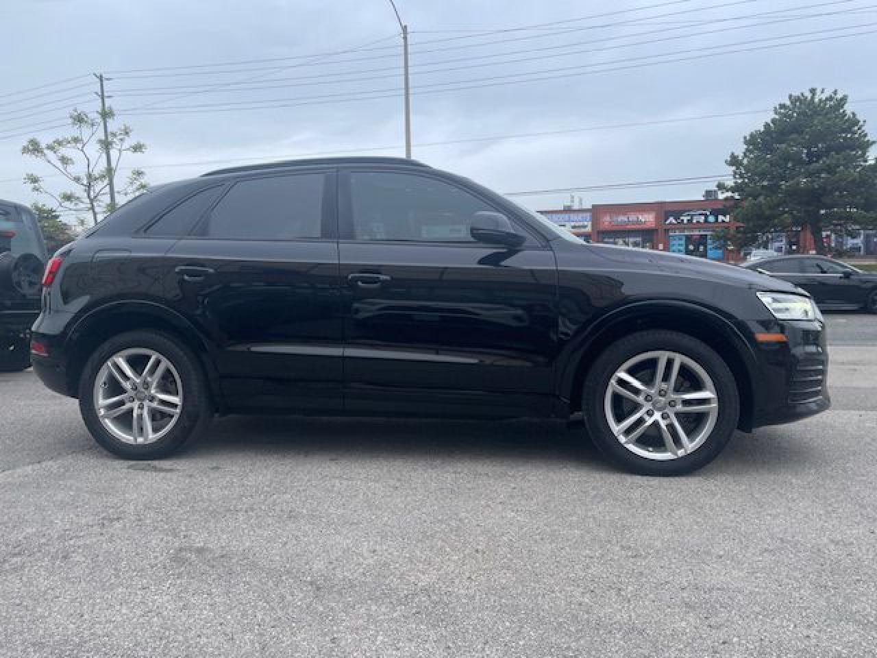 2018 Audi Q3 PREMIUM / NAVIGATION / SUNROOF / CAMERA - Photo #9