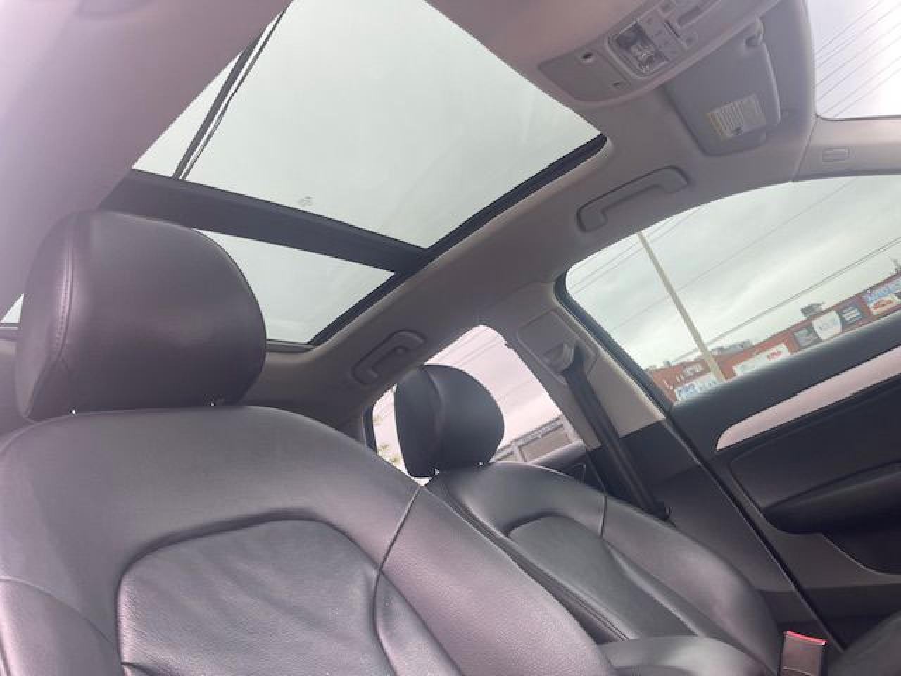 2018 Audi Q3 PREMIUM / NAVIGATION / SUNROOF / CAMERA - Photo #19