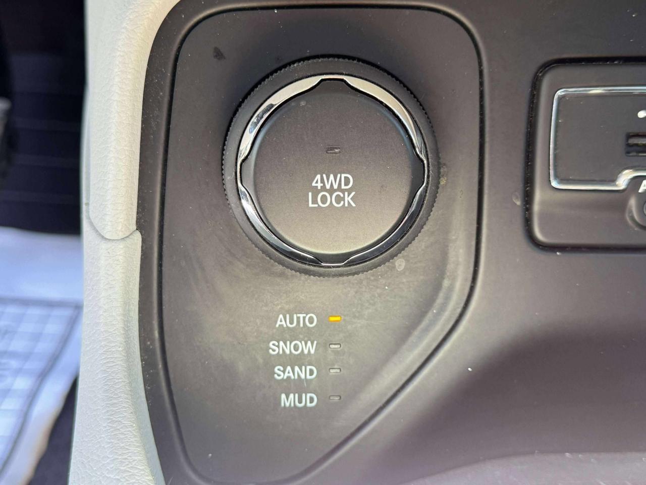 1748474451665
