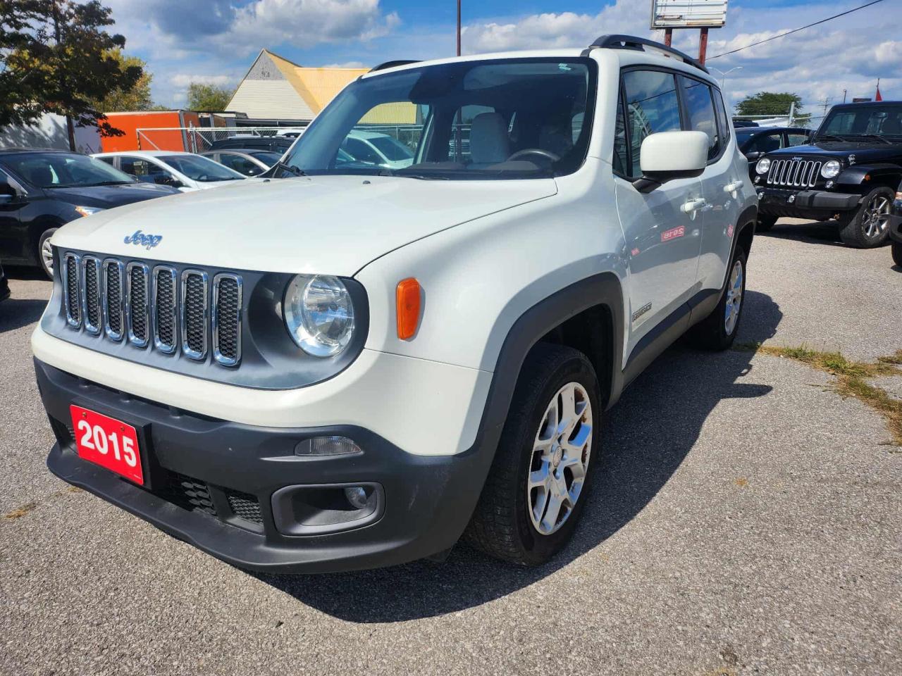2015 Jeep Renegade 4WD 4dr - Photo #4
