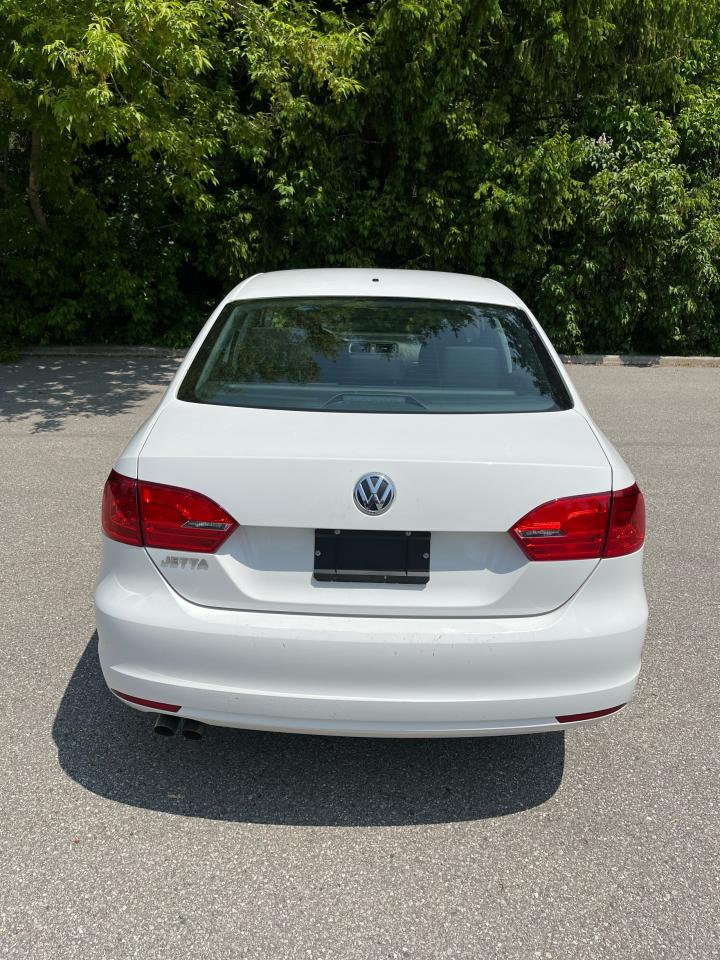 2013 Volkswagen Jetta TRENDLINE+ - Photo #8