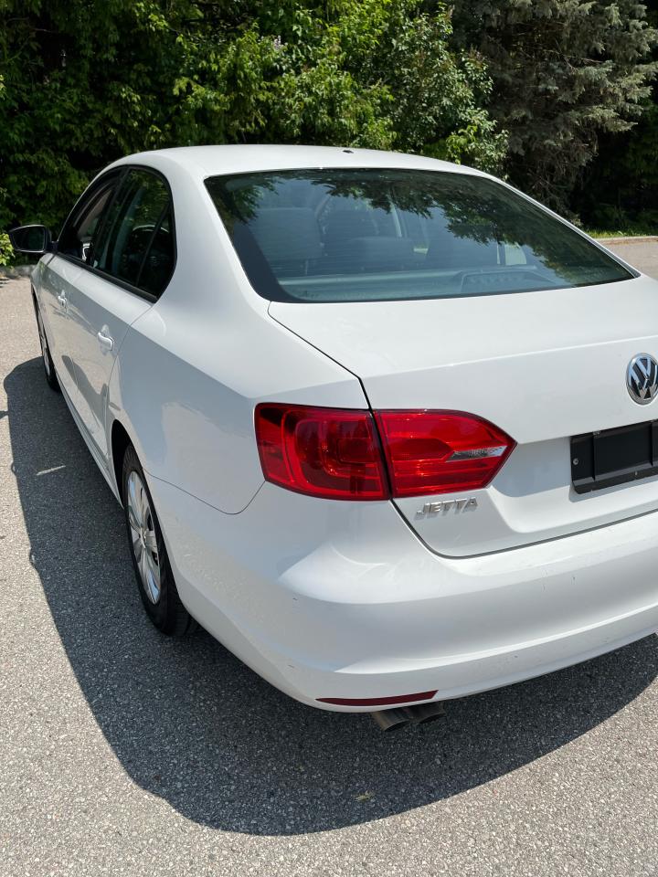 2013 Volkswagen Jetta TRENDLINE+ - Photo #11