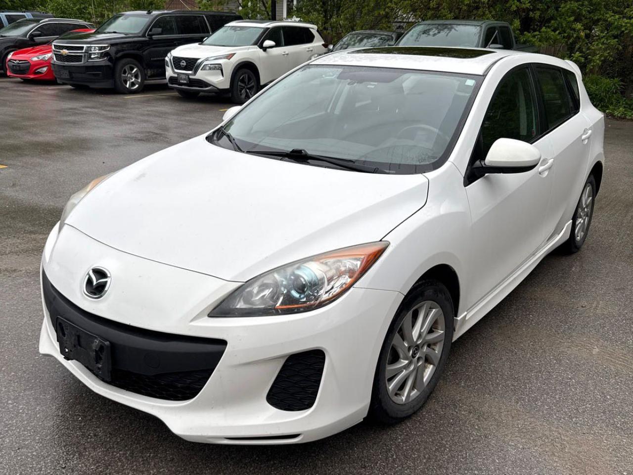 Used 2013 Mazda MAZDA3 GS-SKY Manual | Sunroof | Heated Seats | Bluetooth for sale in Waterloo, ON