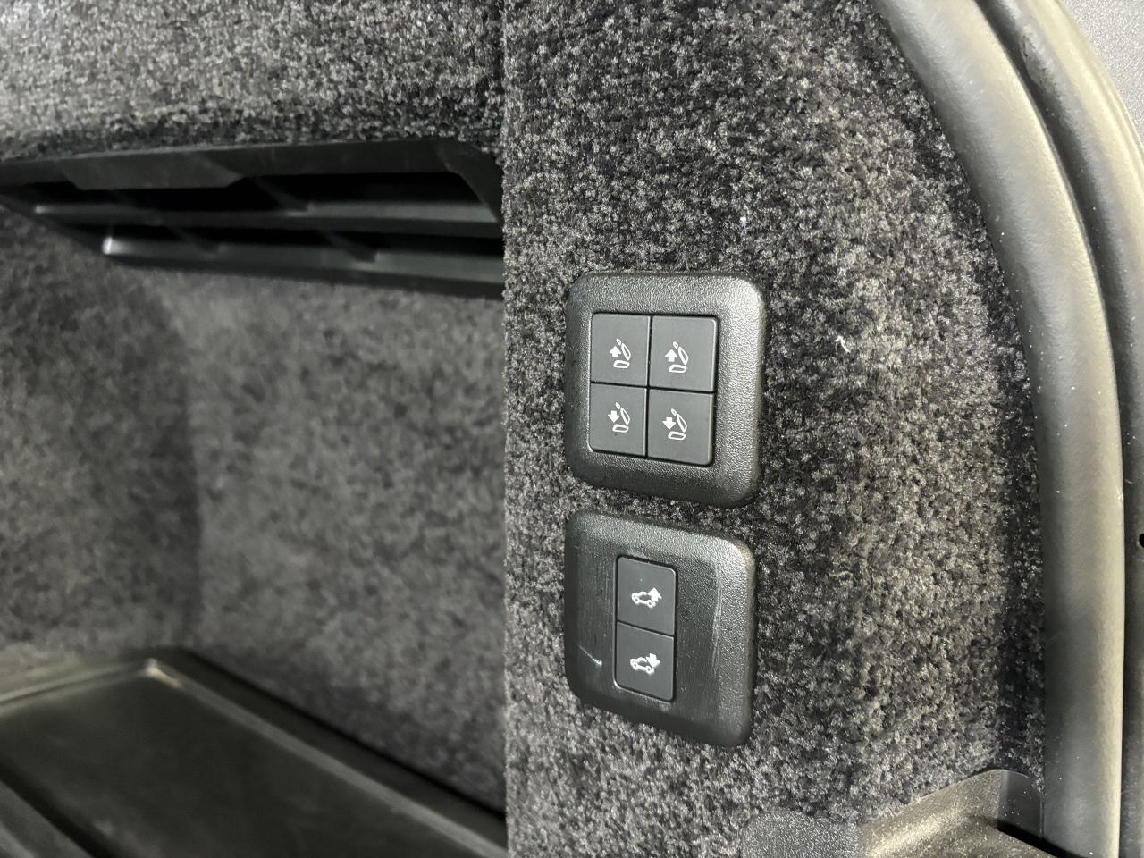 2020 Land Rover Range Rover HSE P525|V8SUPERCHARGED|RECLINE|HUD|MERIDIAN|PANO| - Photo #8