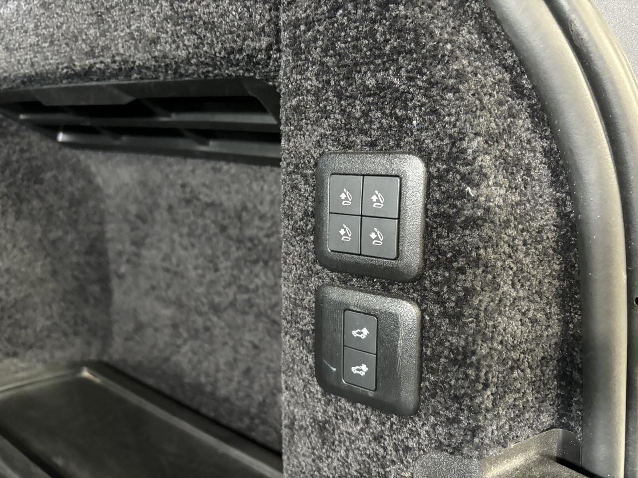 2020 Land Rover Range Rover HSE P525|V8SUPERCHARGED|RECLINE|HUD|MERIDIAN|PANO| - Photo #8