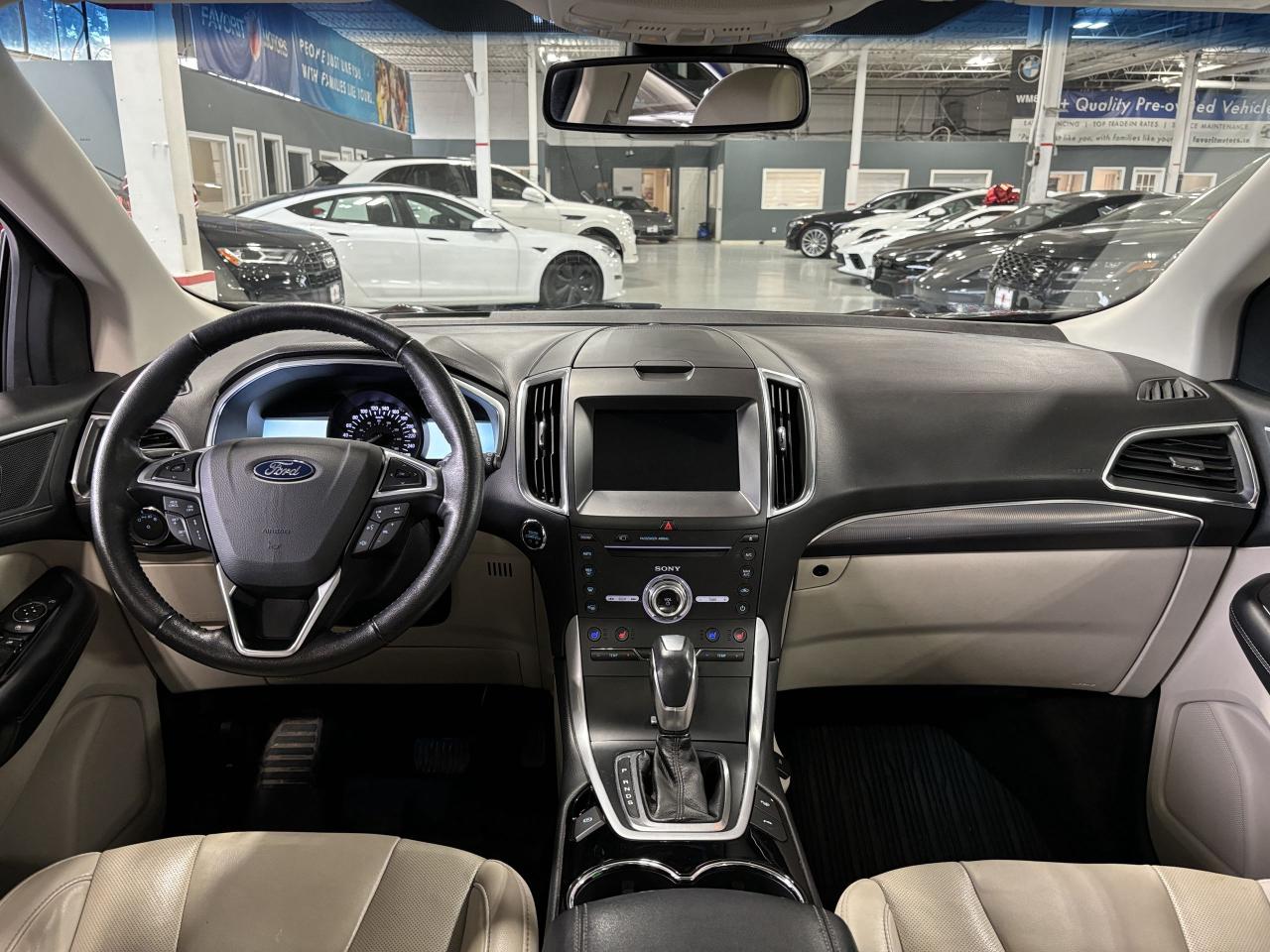 2018 Ford Edge Titanium AWD|ECOBOOST|NAV|CREAMLEATHER|PANOROOF|++ - Photo #11