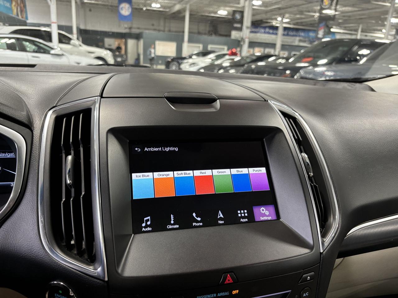2018 Ford Edge Titanium AWD|ECOBOOST|NAV|CREAMLEATHER|PANOROOF|++ - Photo #24